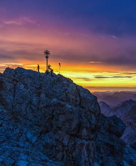 Zugspitzgipfel bei Sonnenuntergang