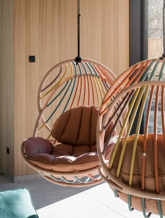 Dedon sessel im Gartenspa